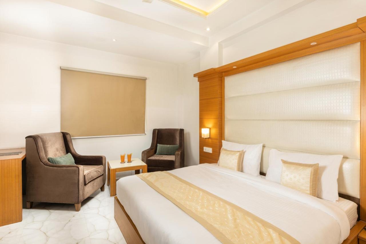 Hotel Delhi 37 By Star Group Near Delhi Airport New Delhi Exteriör bild