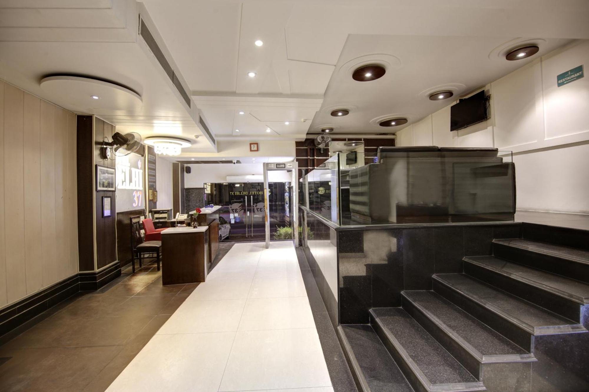 Hotel Delhi 37 By Star Group Near Delhi Airport New Delhi Exteriör bild